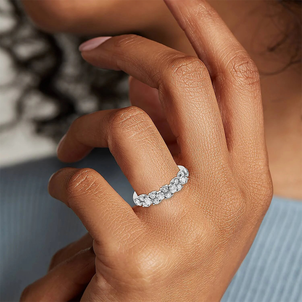 White Zirconia Silver Ring - Image 3